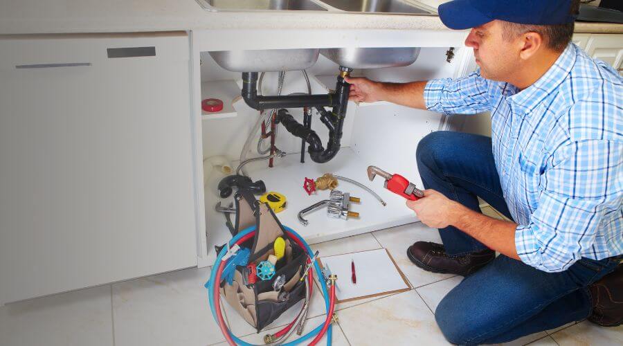 Local tankless water heater installation in Newark, TX